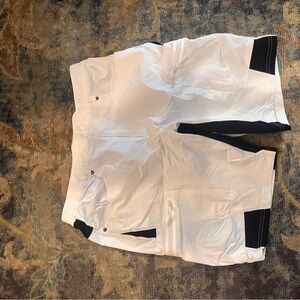 Tactasen Men's White and Black Shorts